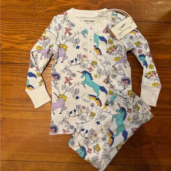 Roller Rabbit rainbow unicorn pajamas 12-18 months NWT